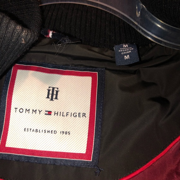 Tommy Hilfinger Women’s Faux Fur Trimmed Hooded Coat, Size Medium - Picture 3 of 7